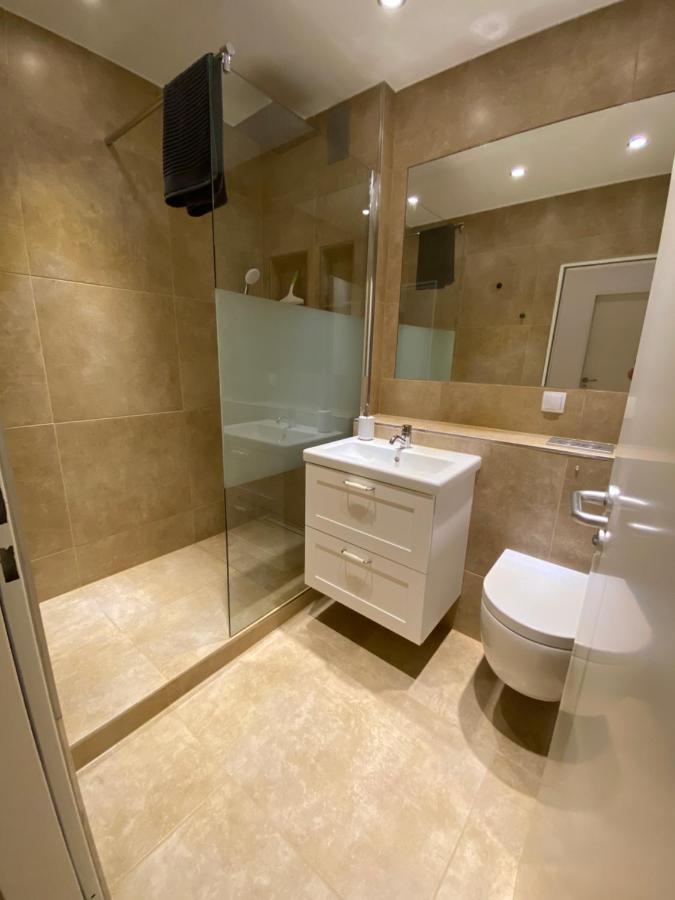 Duisburg Von Oben 3,5 Zimmer 8.Og Frisch Saniert 外观 照片